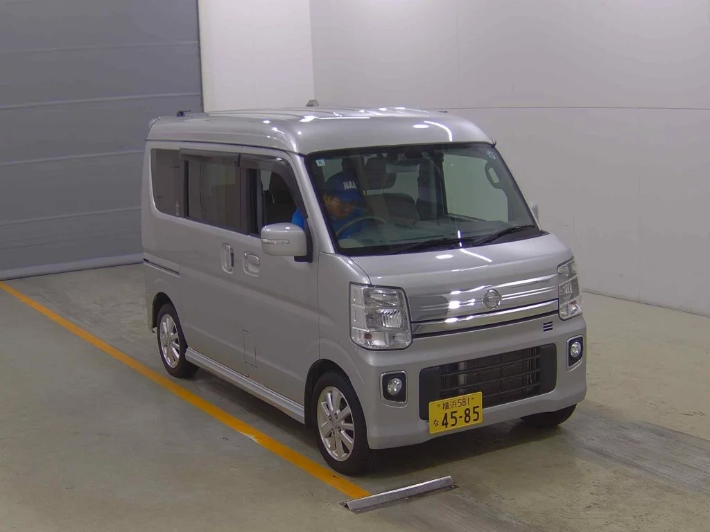 Nissan NV100 Clipper Rio DR17W 2022